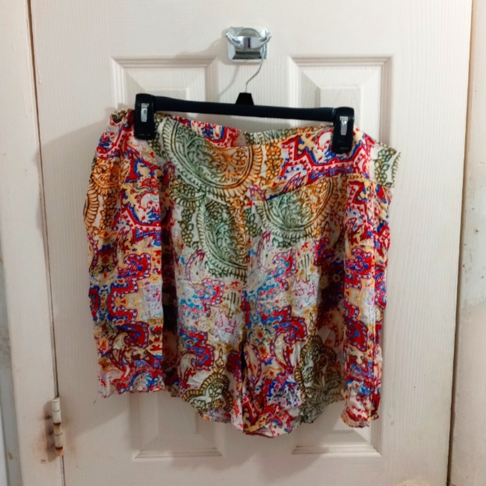 American Rag Multicolor Henna Elastic Waist Shorts Side Pockets Size 1X NWT